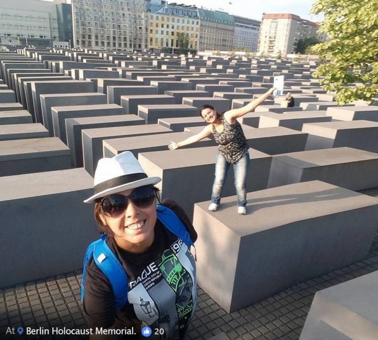 Powerful website shows why it s Holocaust selfies are so disrespectful Credit  Shahak Shapira (18)